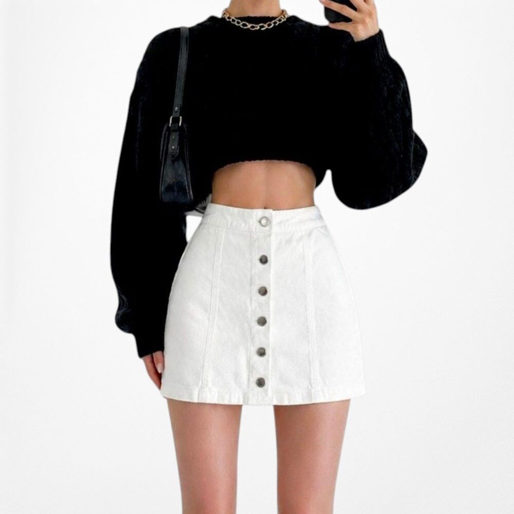 Vintage Y2K 90s White Button Front High Waisted Denim A-Line Mini Skirt XS/S